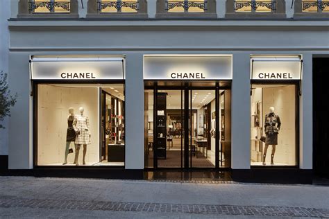 chanel paris appointment online|Chanel boutique appointment.